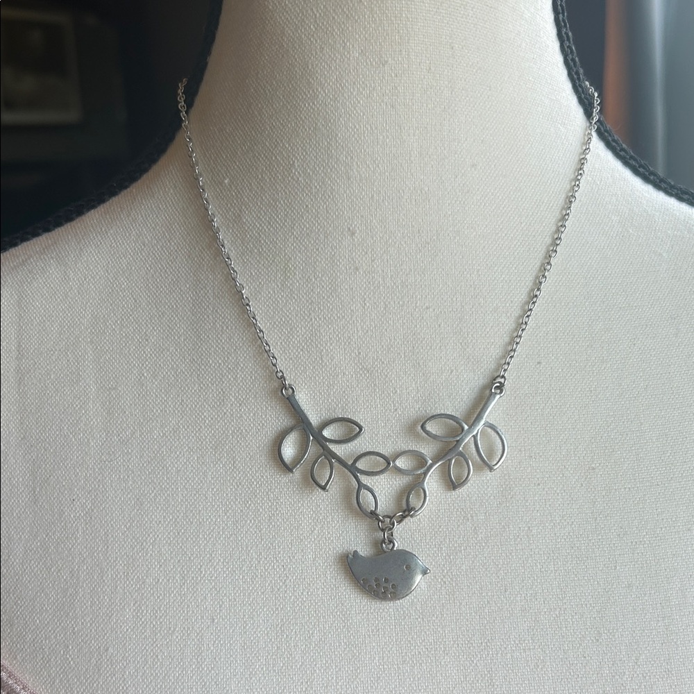 Elegant Silver Bird Necklace